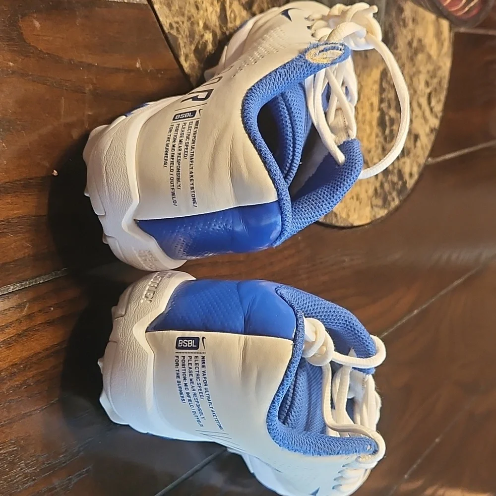 Girls youth baseball shoes - Picture 5 of 7